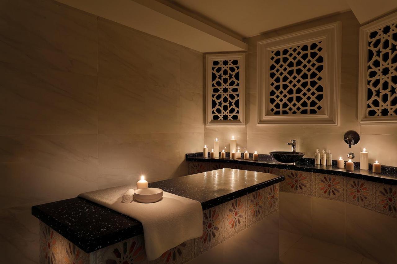Voco Al Khobar By Ihg Hotel Exterior foto The Royal Spa at The Royal Mirage