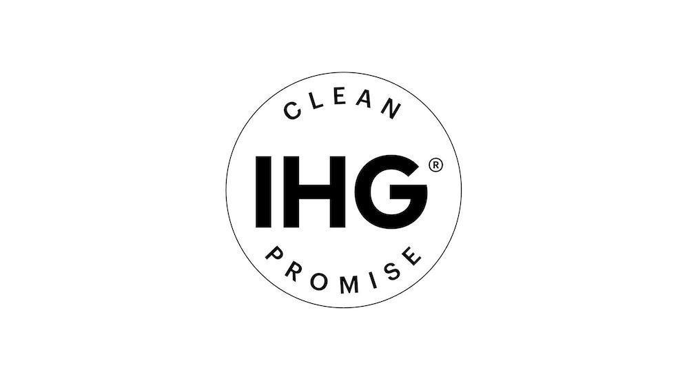 Voco Al Khobar By Ihg Hotel Exterior foto IHG Clean Promise logo